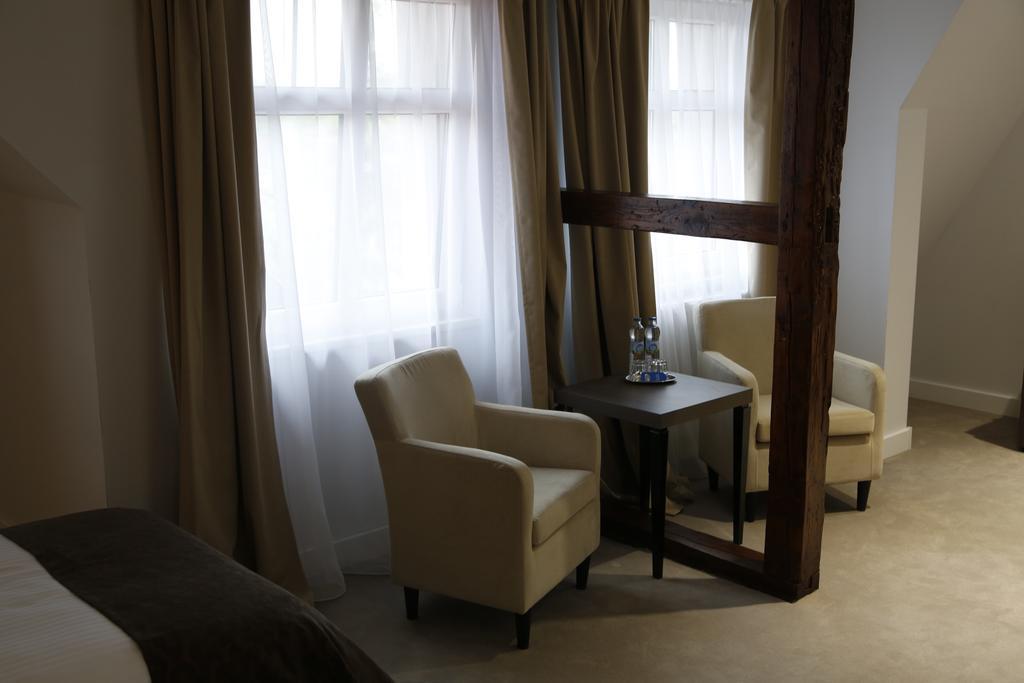 Hotel Chopin ビィドゴシュチュ 部屋 写真